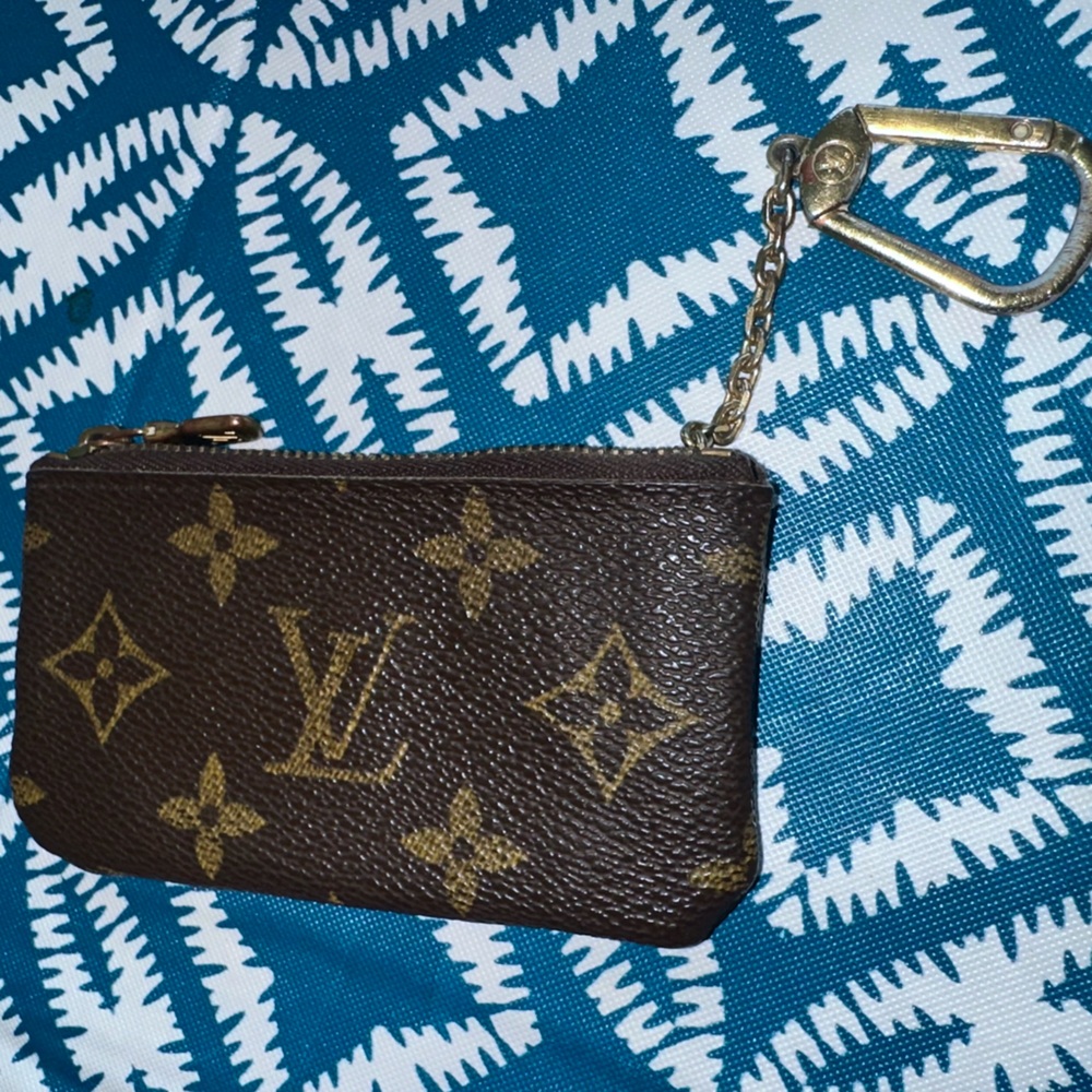 ❤️send offer❤️Louis Vuitton Brown and Gold Zippered Pouch